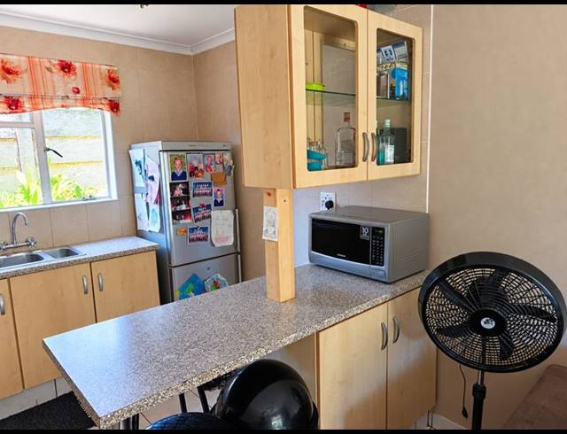 3 BEDROOM HOUSE FOR SALE IN EDLEEN